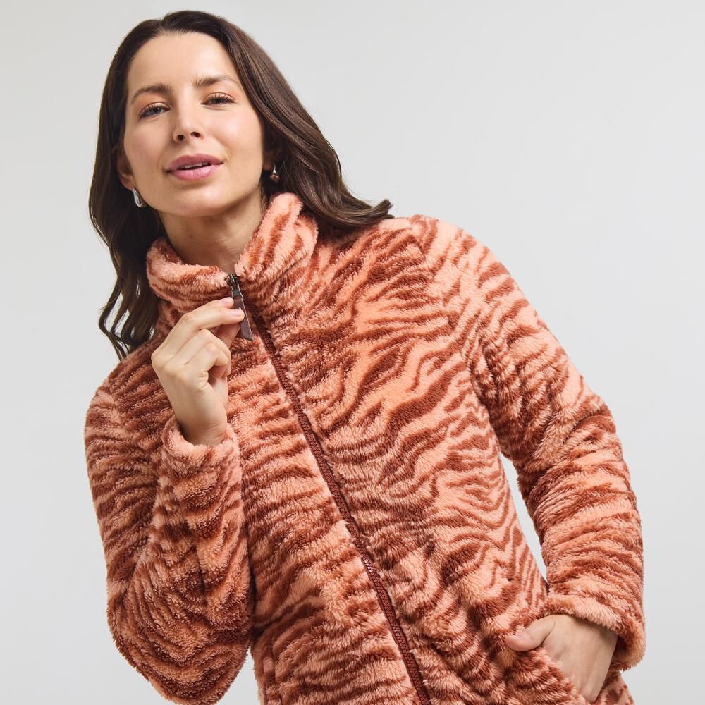 Polerón Print Polar Fleece Regular Cuello Alto Mujer Geeps image number 4.0