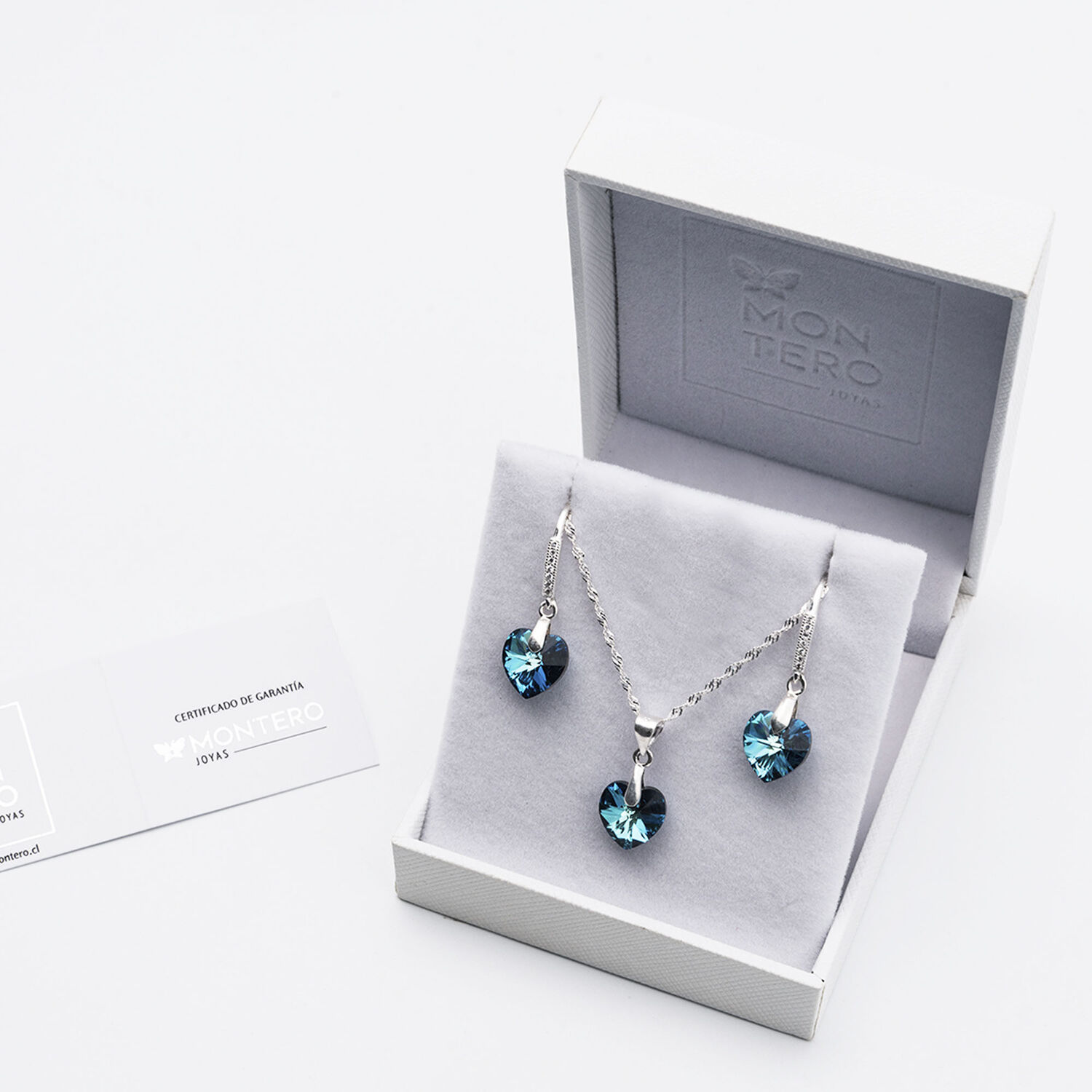 Conjunto Romance Cristal Genuino Bermuda Blue image number 2.0