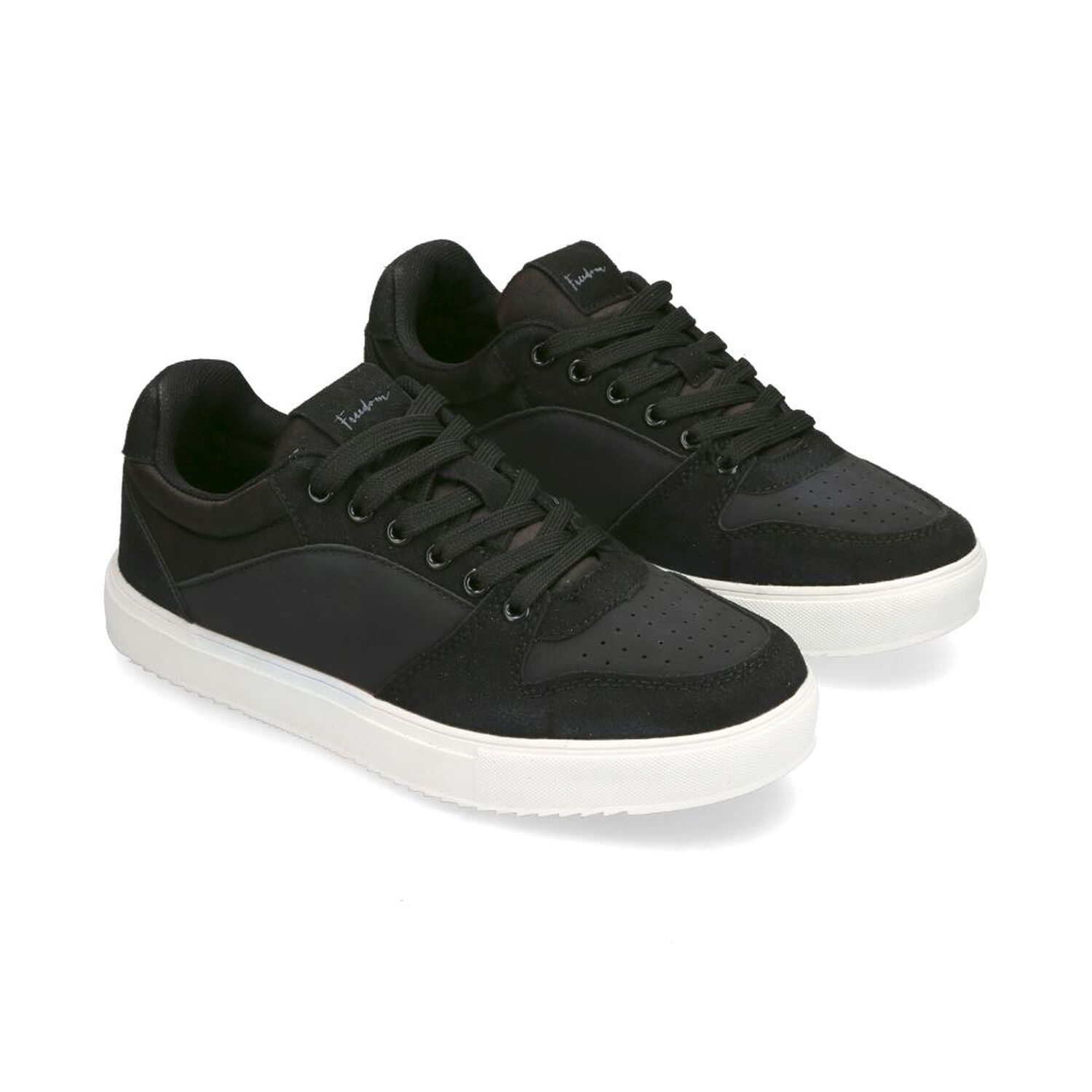 Zapatilla Urbana Mujer Freedom Black image number 1.0