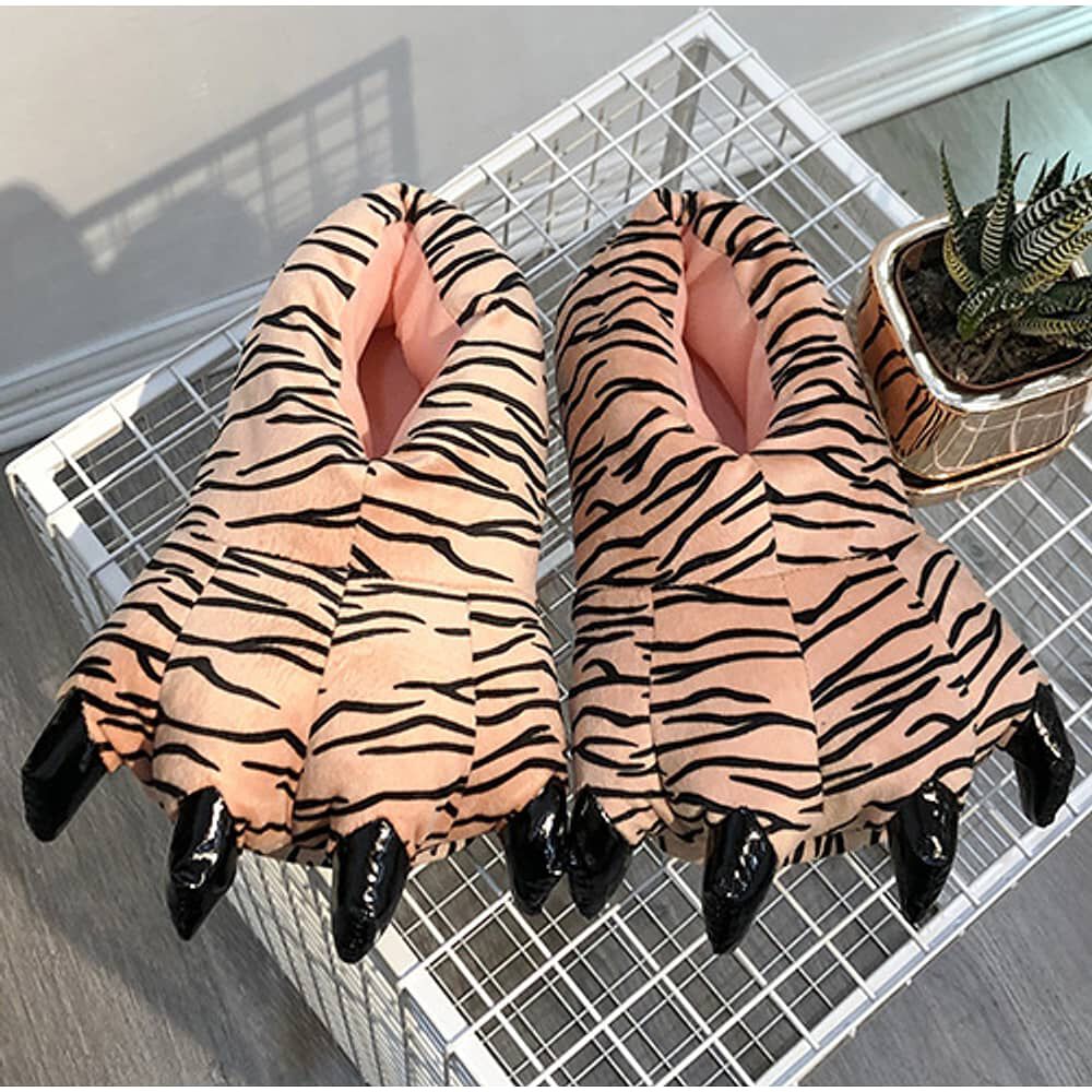 Pantuflas De Garra De Monstruo Suaves Y C&aacute;lidas Trigre image number 3.0