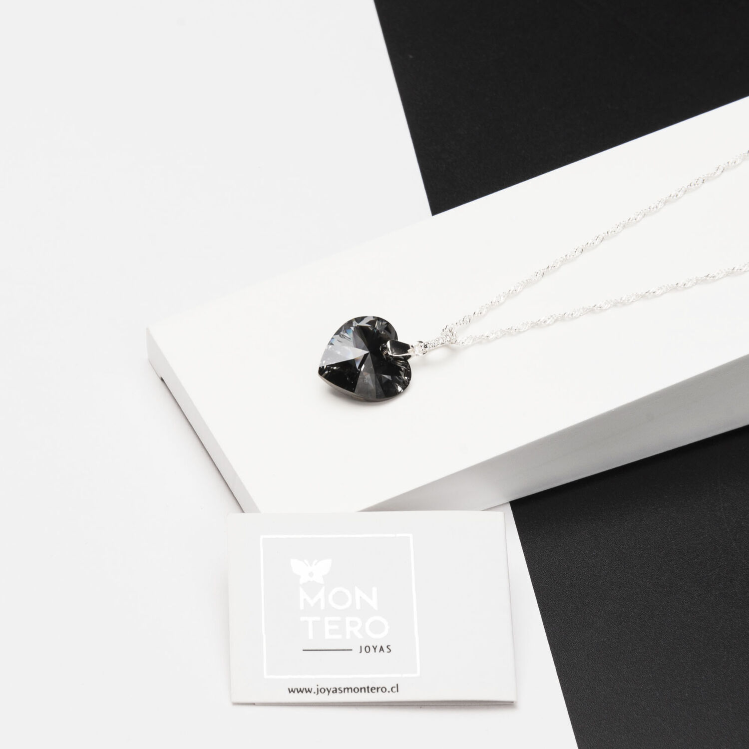 Collar Gran Romance Cristales Genuinos Silver Night image number 1.0