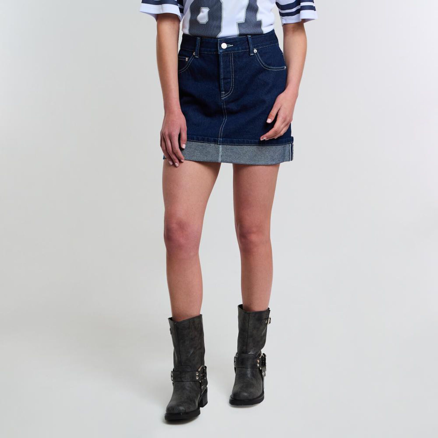 Falda Mini Con Basta Tiro Medio Skinny Mujer Rolly Go image number 0.0