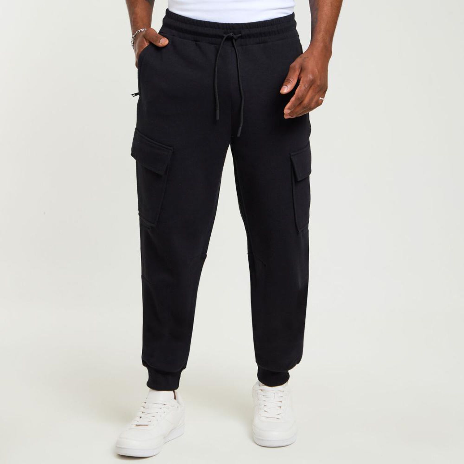 Pantalon Tiro Medio Regular Hombre Rolly Go image number 0.0