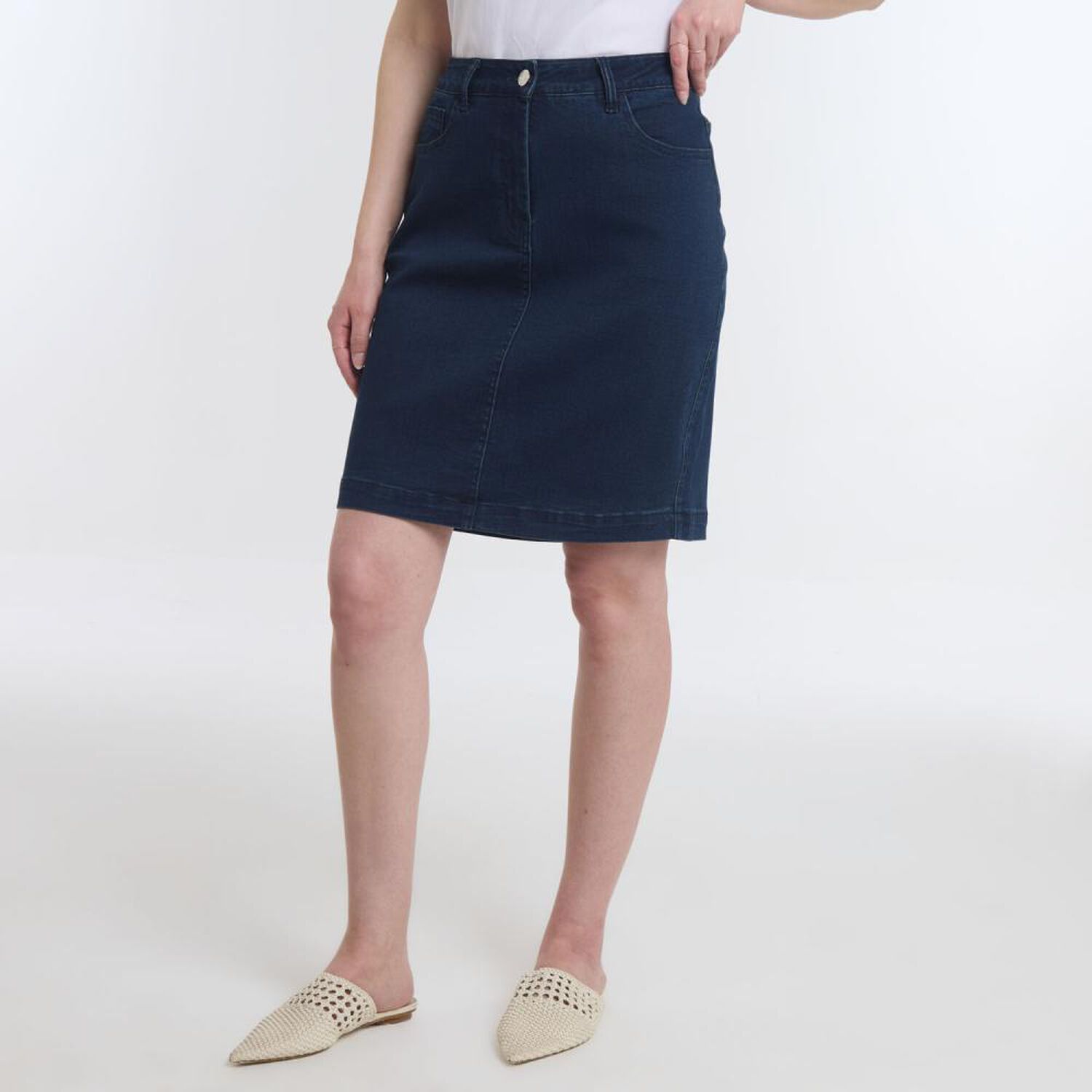 Falda Corta Denim Tiro Medio Regular Mujer Geeps image number 2.0