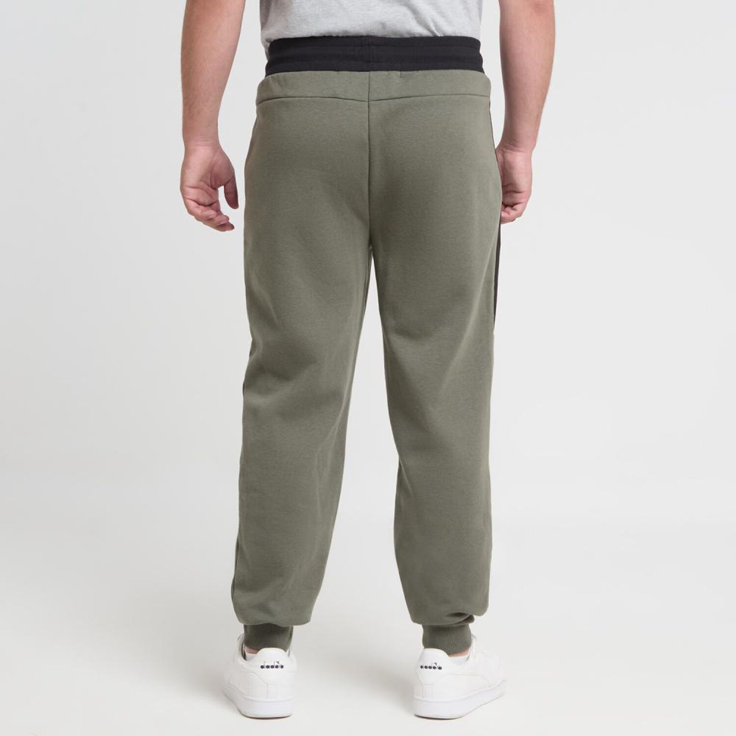 Pantal&oacute;n Estampado Tiro Medio Slim Hombre Skuad image number 3.0