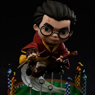 Figura Harry Potter Quidditch Premium- Iron Studios Ilusion