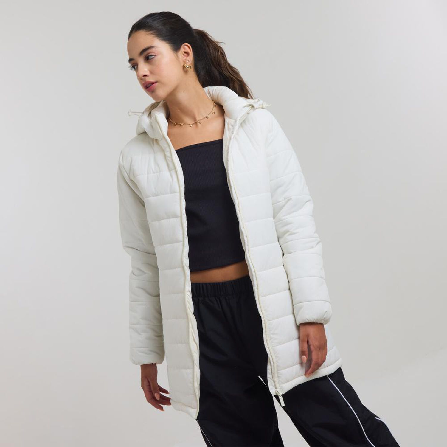 Parka B&aacute;sica Regular Cuello Alto Con Capucha Mujer Freedom image number 2.0