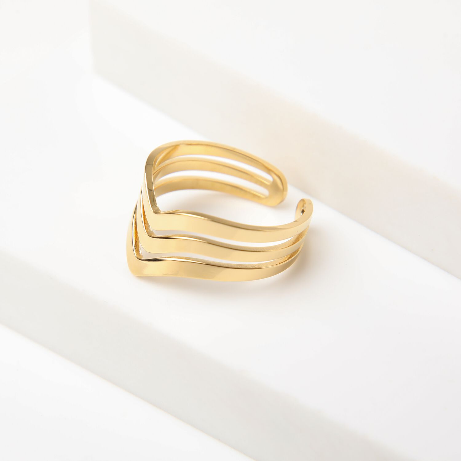 Anillo 19v69 Dorado Mujer Str303 image number 0.0
