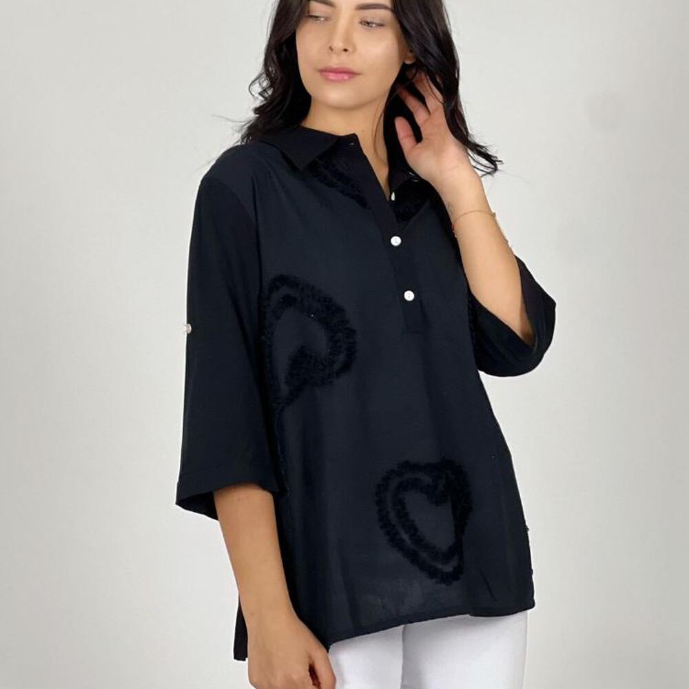 Blusa Viscosa Con Corazones image number 1.0
