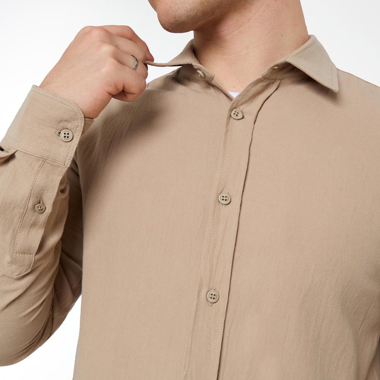 Camisa Fantas&iacute;a Manga Larga Hombre Skuad image number 4.0