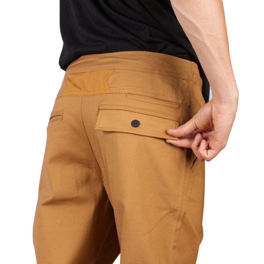 Pantal&oacute;n Traveller Camel Hombre Falcone image number 4.0