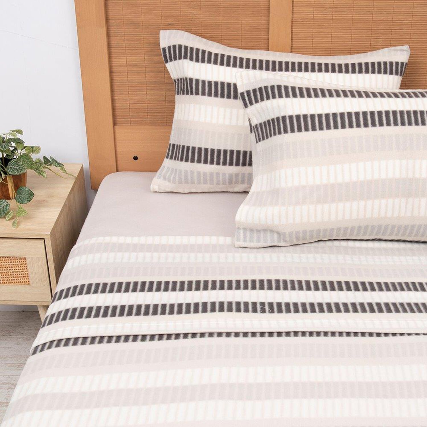 Sabana Polar Estampada King Flux image number 0.0