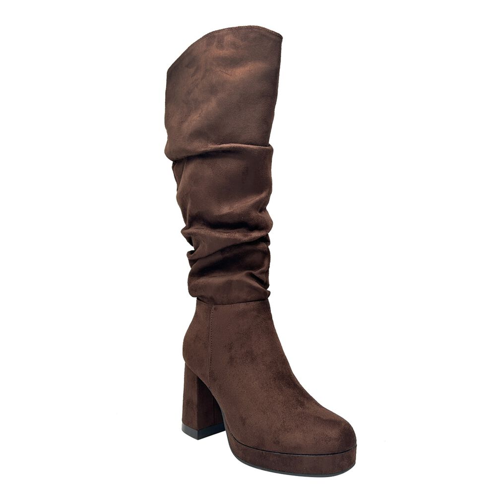 Bota Para Mujer Color Cafe Estilo Corrugado. image number 2.0