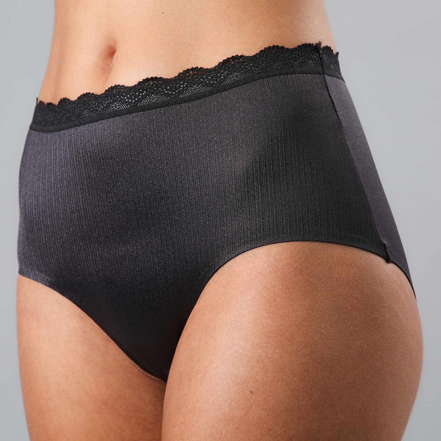 Pack 2x Calzon Alto Sin Costuras Mujer Flores 25218-2 image number 0.0