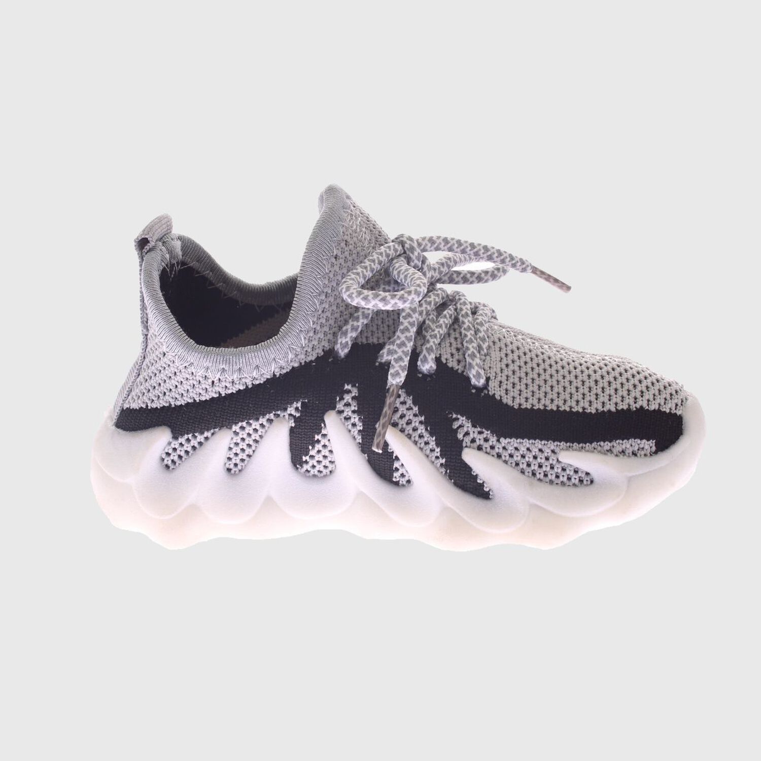 Zapatilla Kids Gris Negro Bbo Art. E20974greyblack image number 3.0