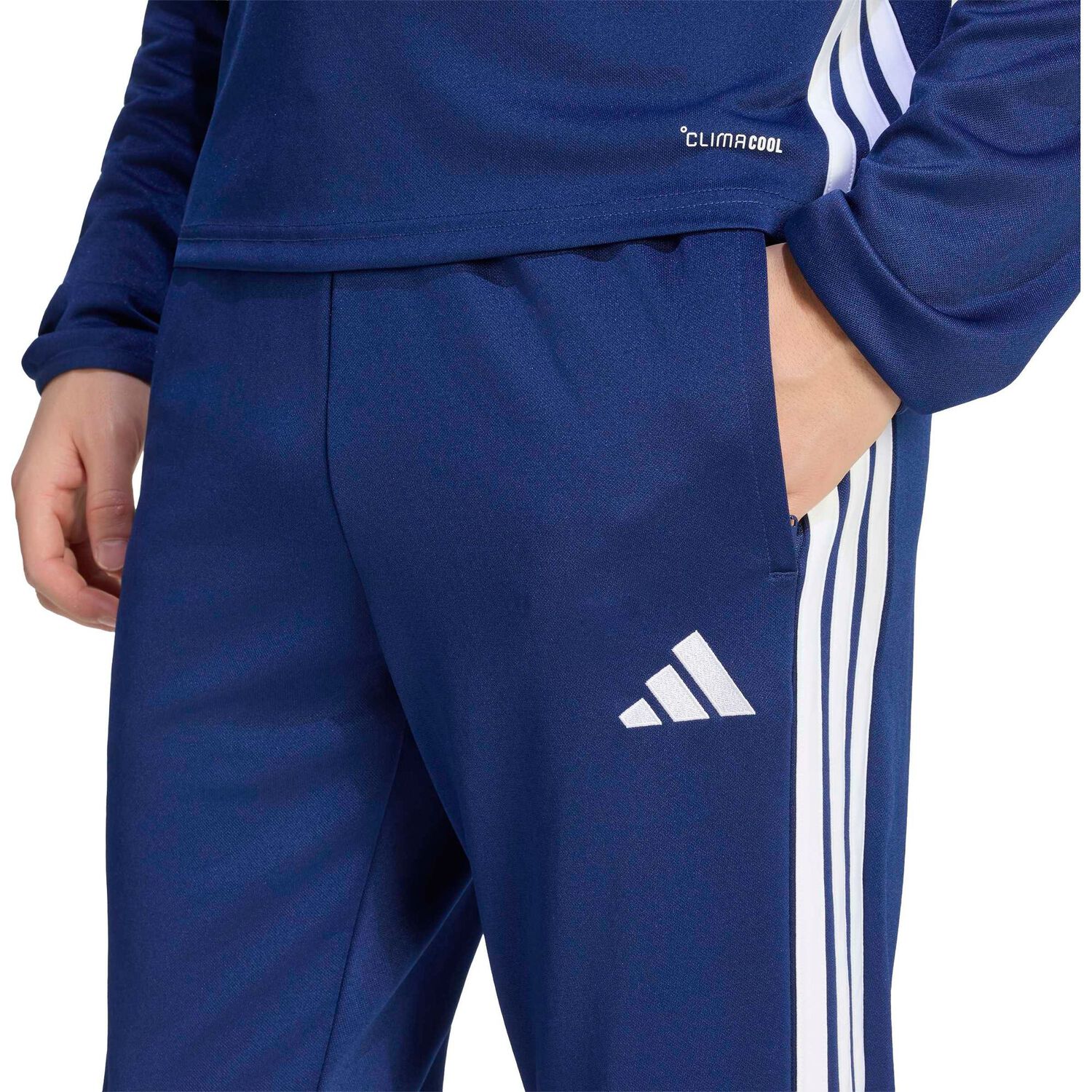 Pantal&oacute;n De Buzo Hombre Adidas image number 4.0