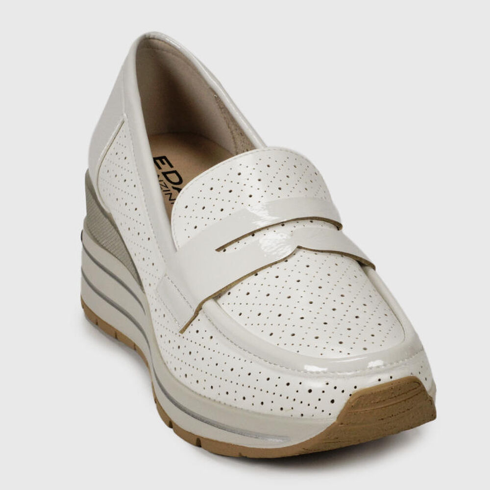 Mocasín Vesta Beige image number 4.0