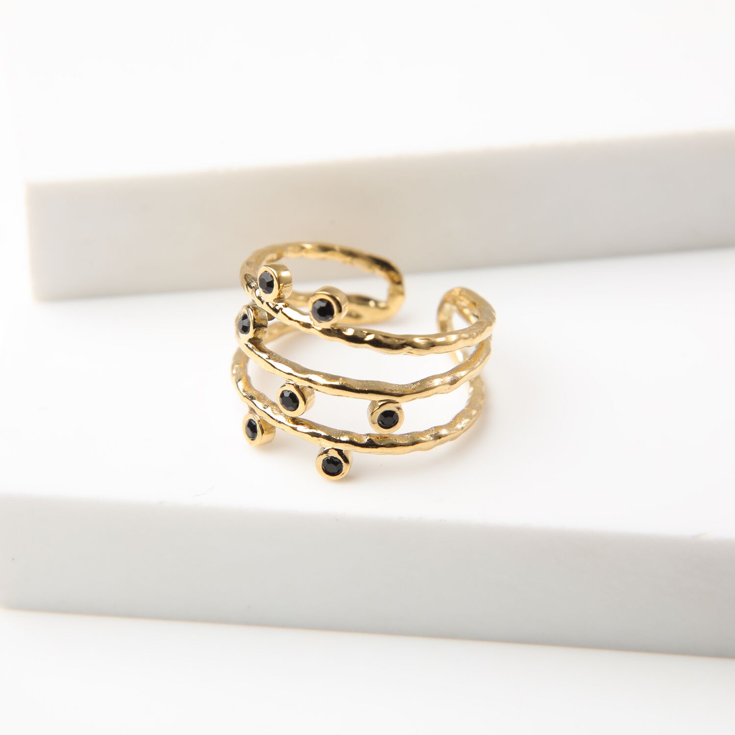 Anillo 19v69 Dorado Mujer Str168 image number 0.0