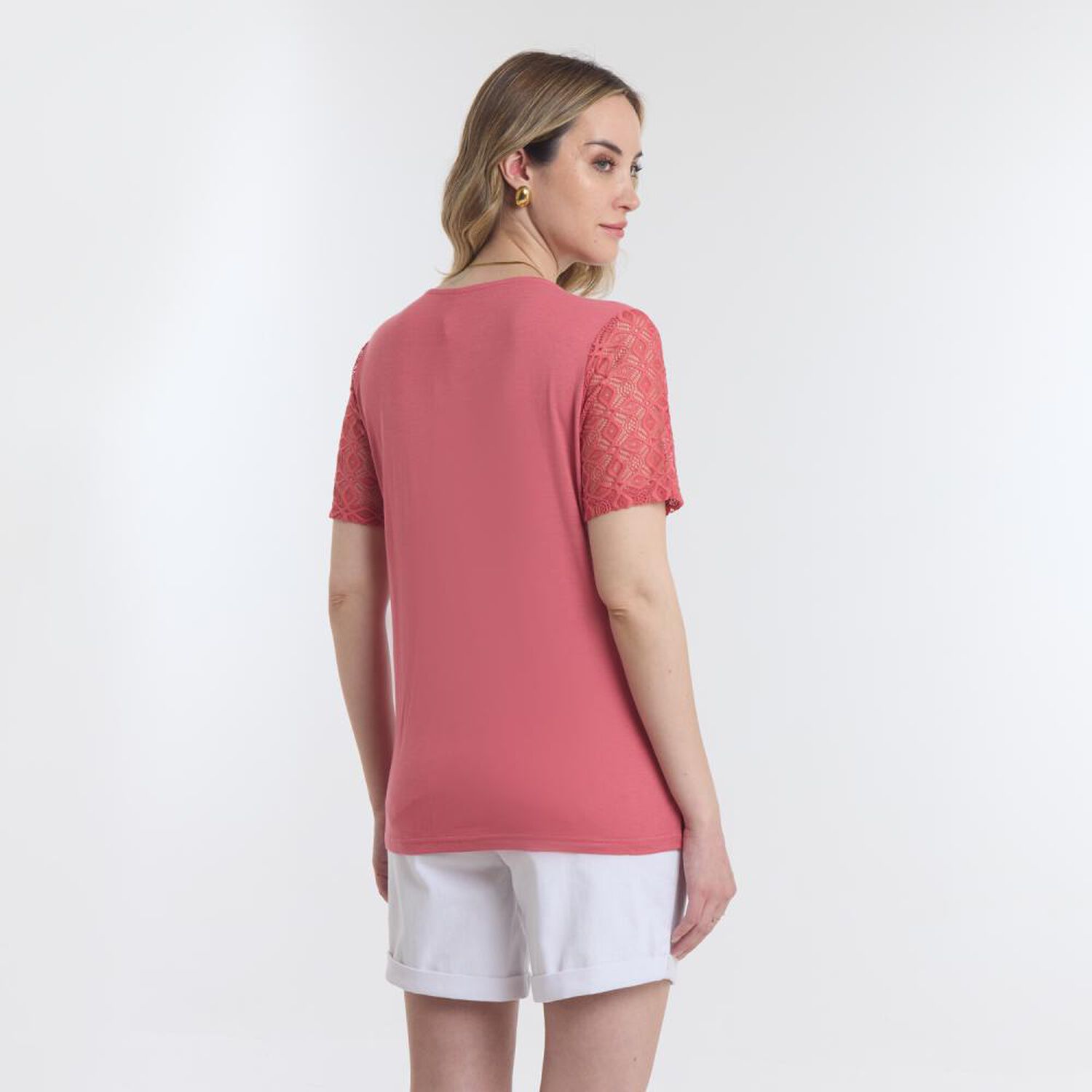 Polera Lace Delantero Manga Corta Cuello Redondo Mujer Geeps image number 3.0