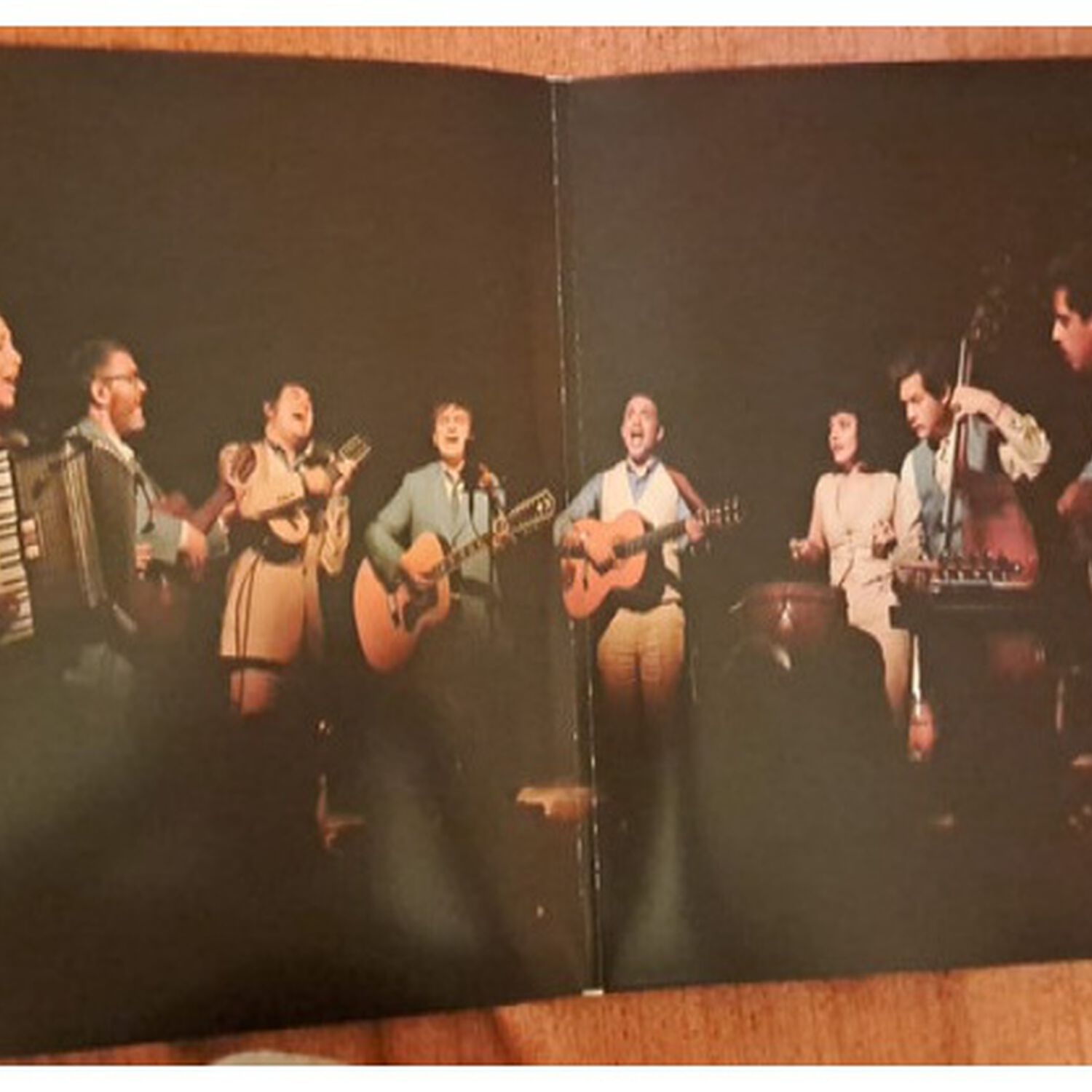 Los Bunkers - Unplugged (2lp) | Vinilo image number 2.0