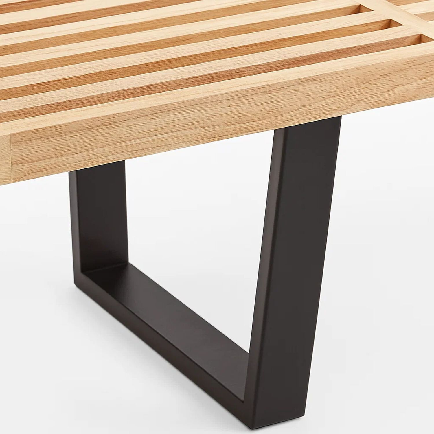 Banqueta De Madera Y Metal George Nelson 160cm image number 5.0
