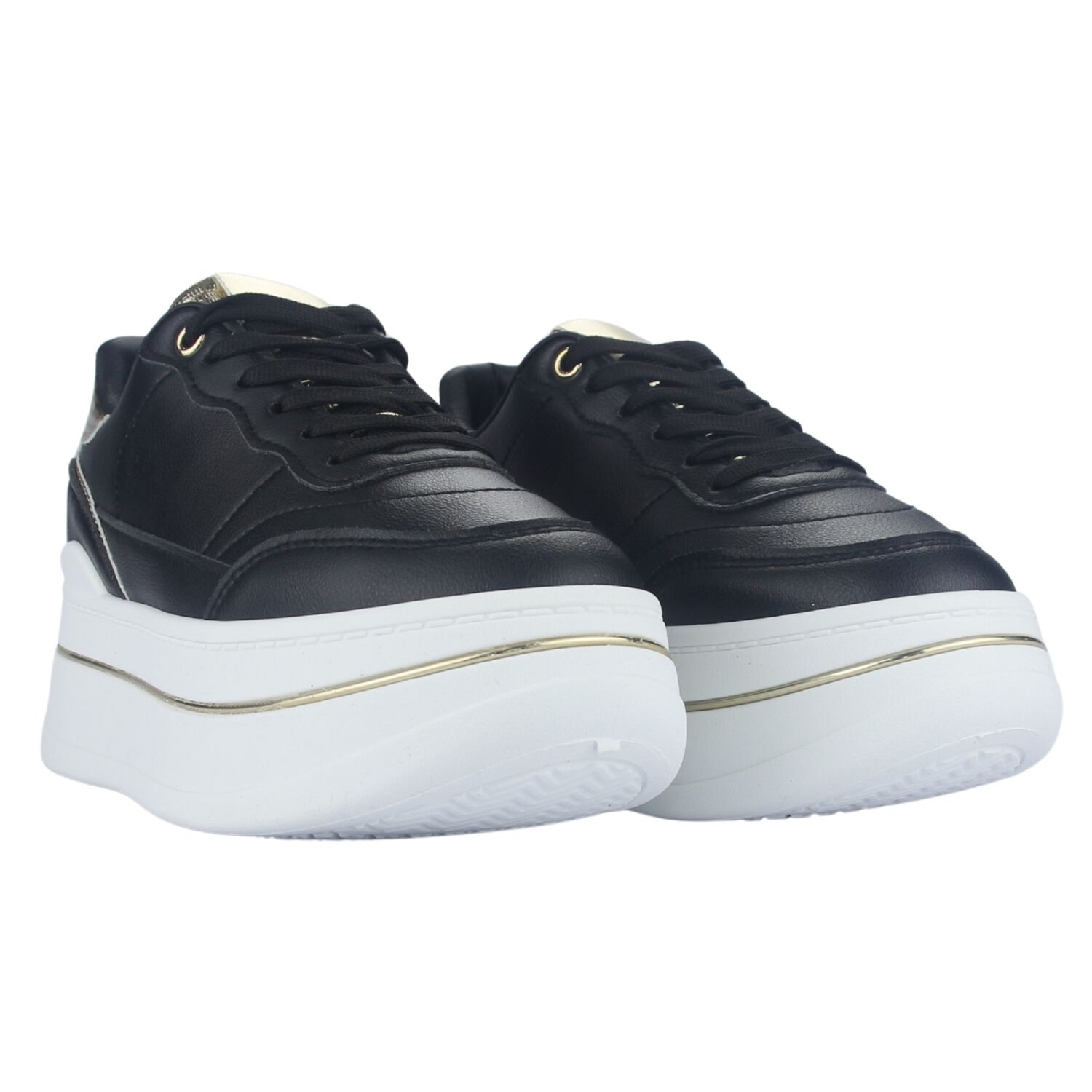 Zapatilla Mujer Chalada Valky-1 Negro Urbano image number 4.0