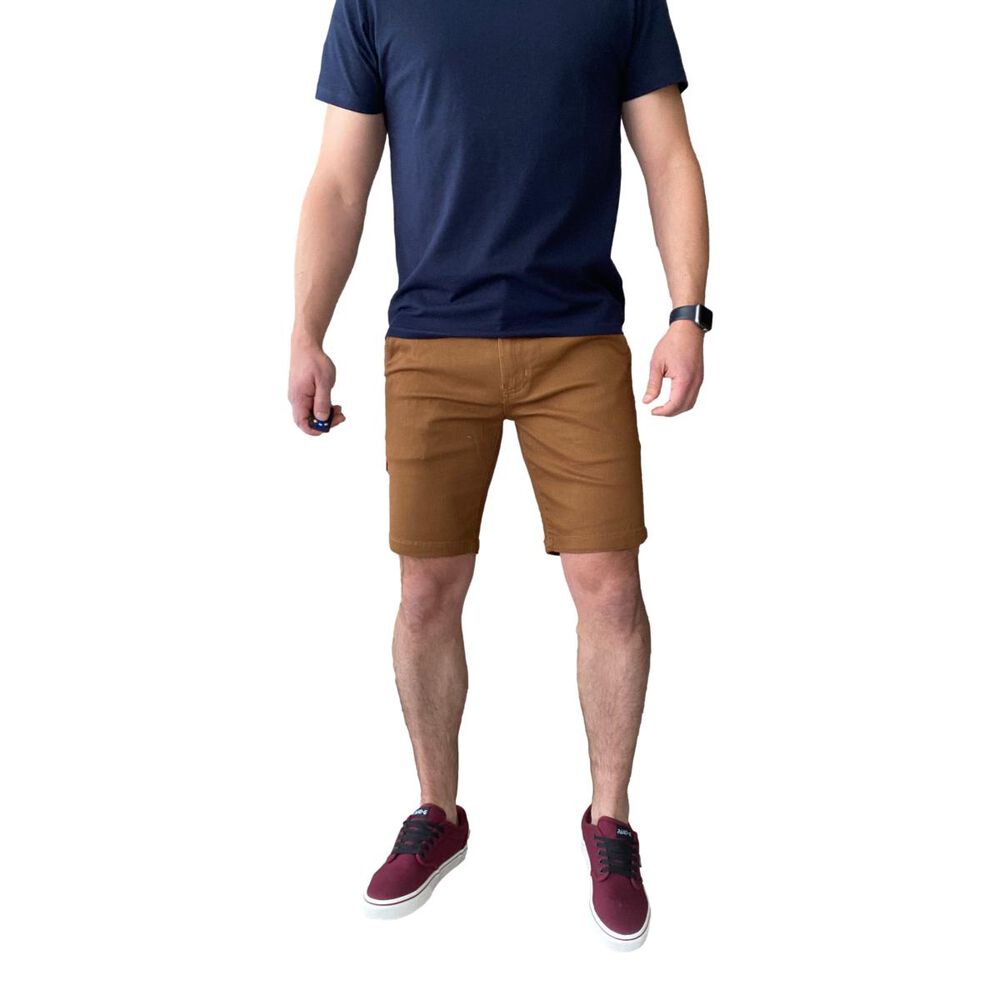 Bermuda Short Tela Elasticada Slim Fit image number 15.0