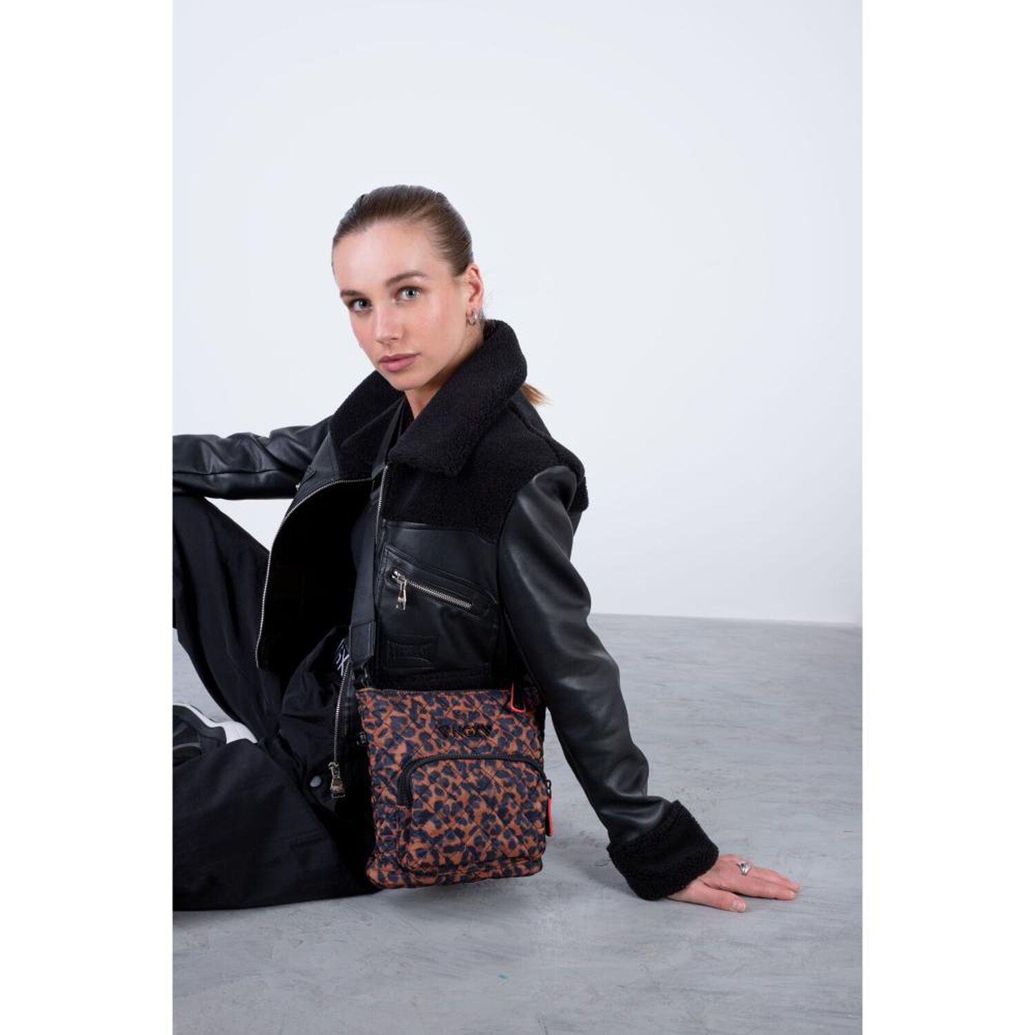 Bolso Crossbody Quiltediconic Ngx image number 3.0