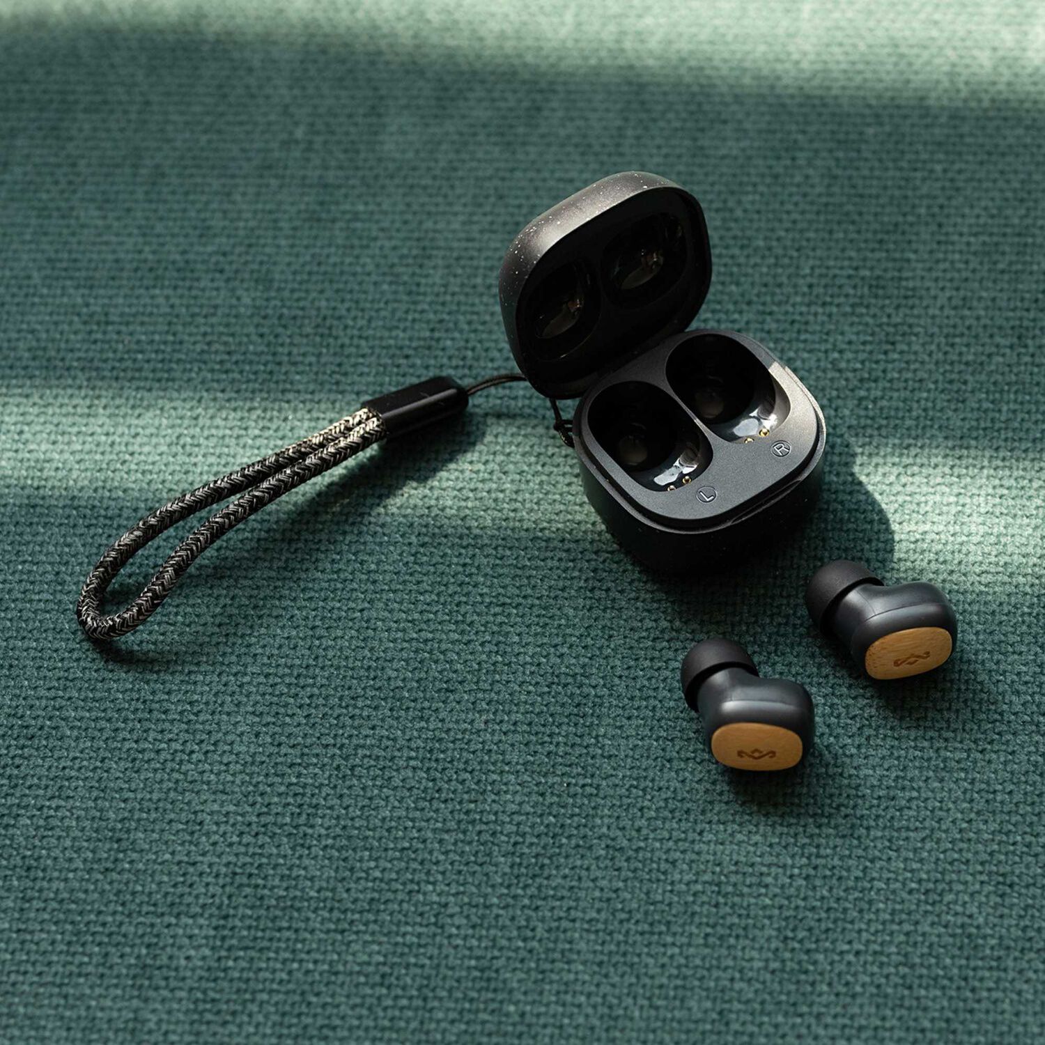 Aud&iacute;fonos Bluetooth Smile Jamaica Mini Tws Negro Marley image number 6.0