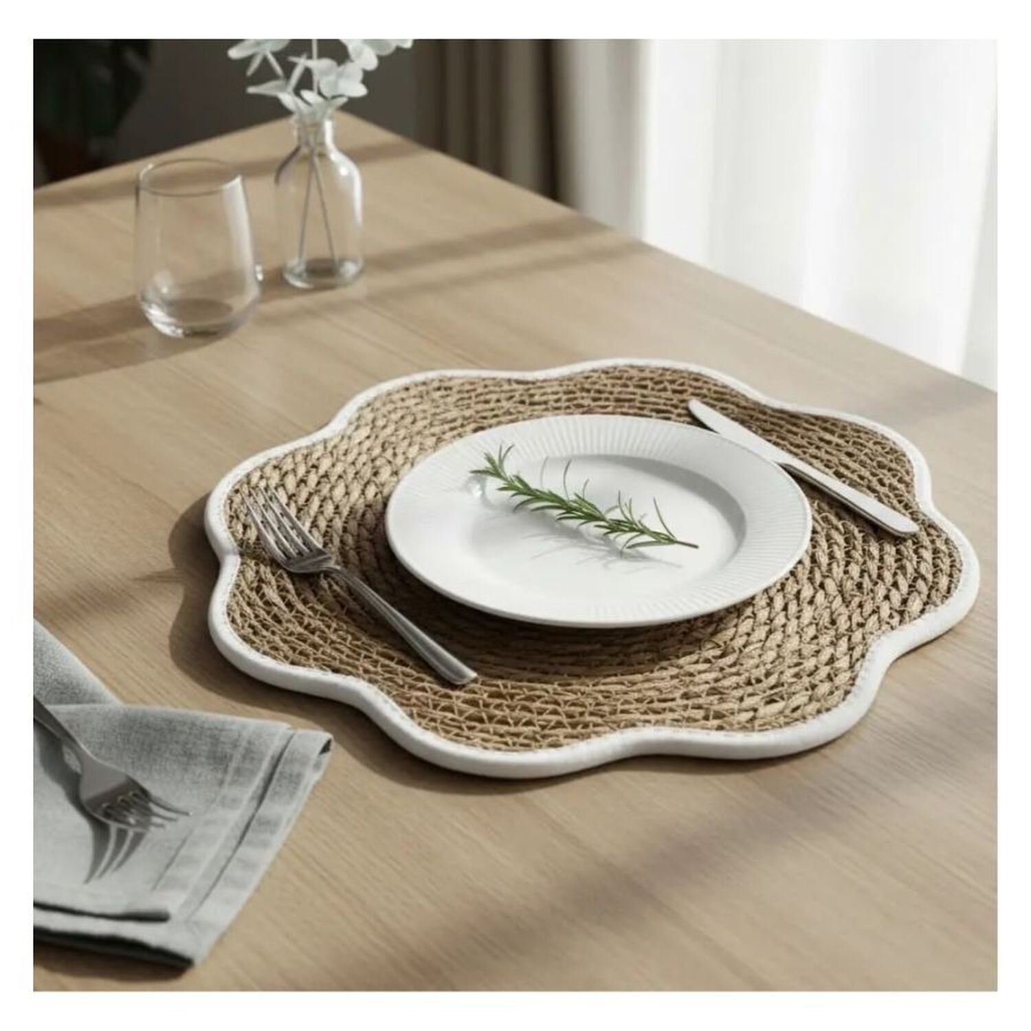 Pack 4 Individual Mesa Tejido Forma Flor Borde Blanco Festoneado 30cm image number 3.0