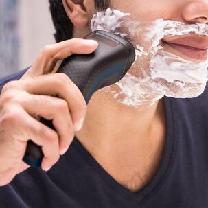 Combo Cuidado Personal Philips MG-5730 + S-1121