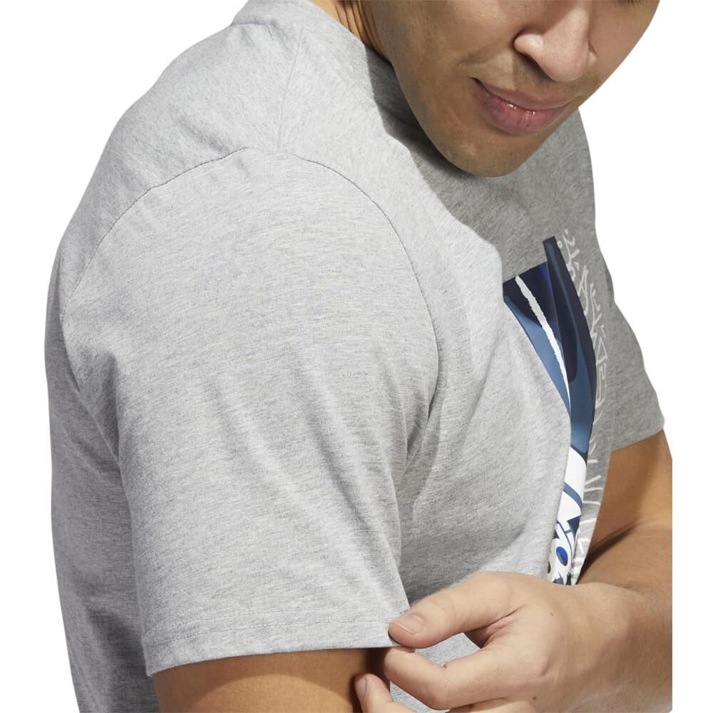 Polera Estampado Hombre Badge Of Sport Adidas image number 4.0