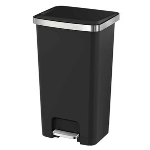 Basurero Pl&aacute;stico Eko Negro Con Pedal 45l