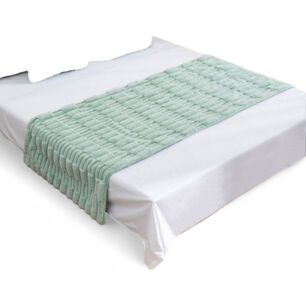 Piecera Pie De Cama Texturizada Peludita De 2 Plazas O King Medida 70cm X 210cm Color Menta