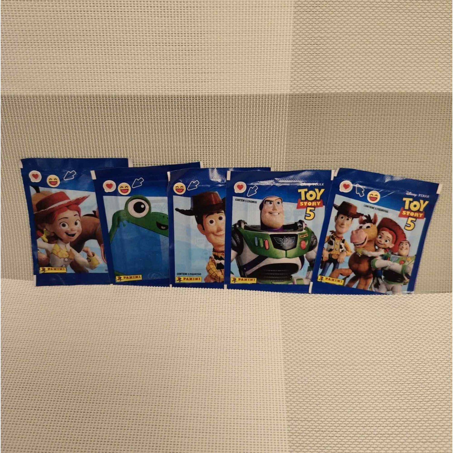 Pack 5 Sobres - &Aacute;lbum Toy Story 5 Disney Panini image number 6.0