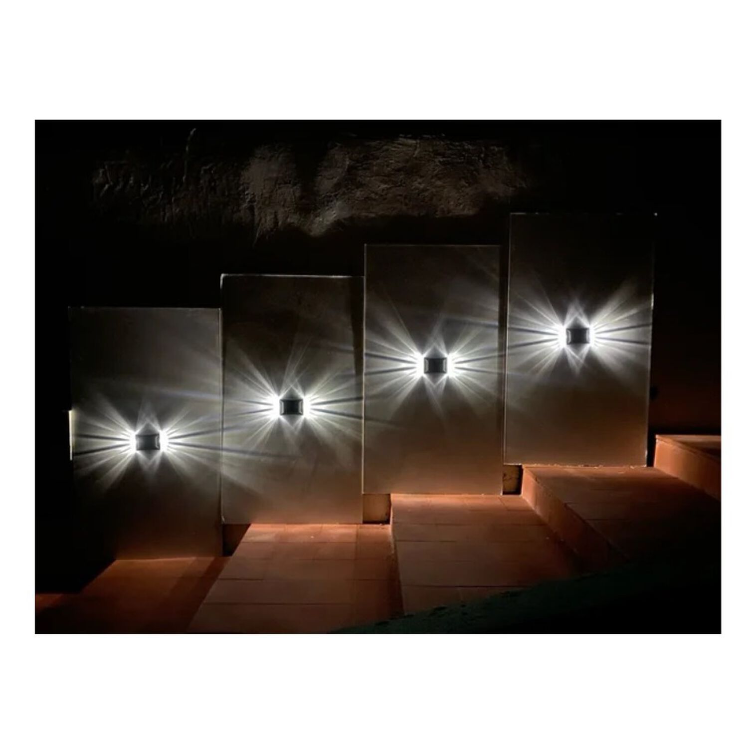 Pack 2 Apliques Solares Led De Pared Exterior Impermeable Jard&iacute;n Negro image number 1.0