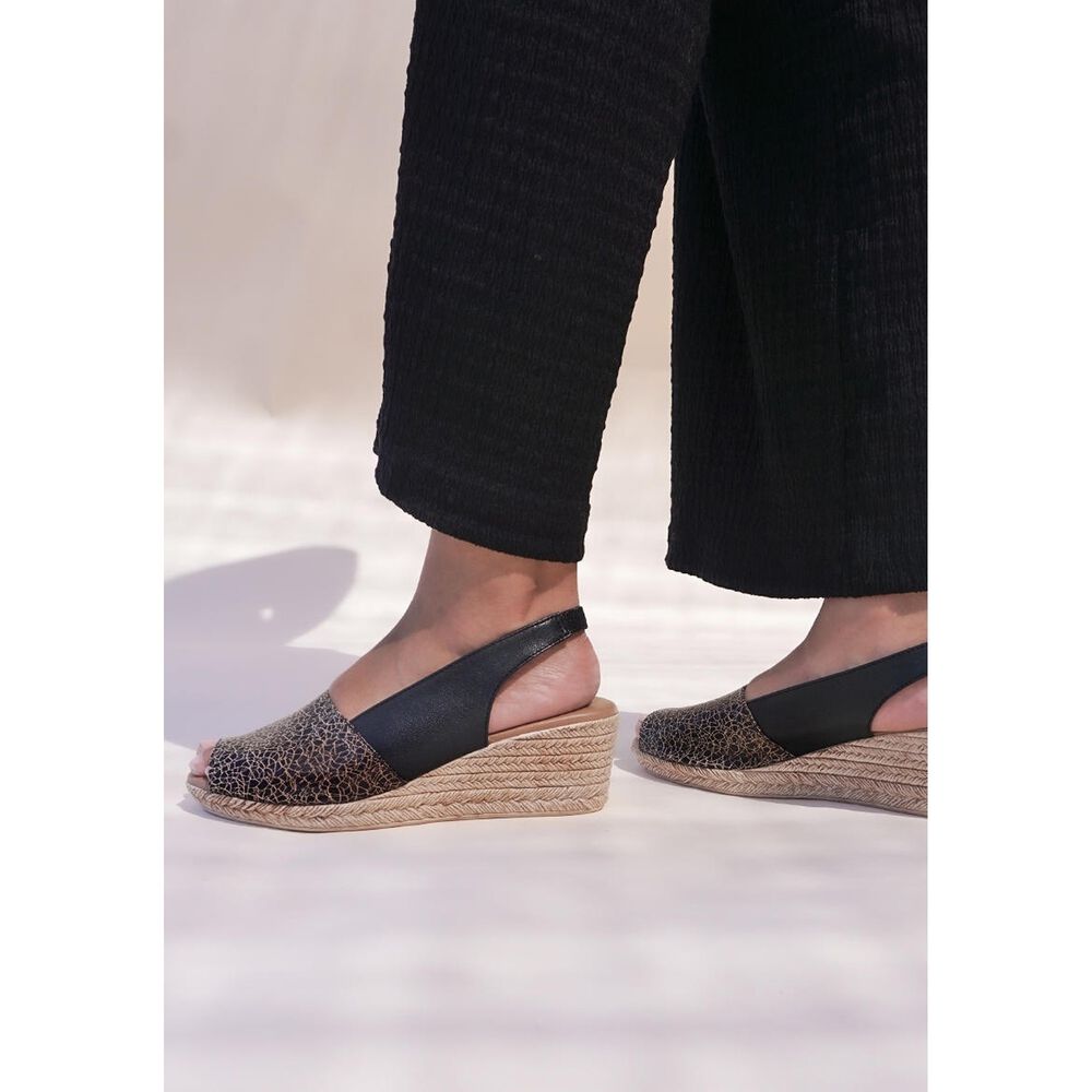 Sandalia Cuero Susanne Taupe image number 7.0