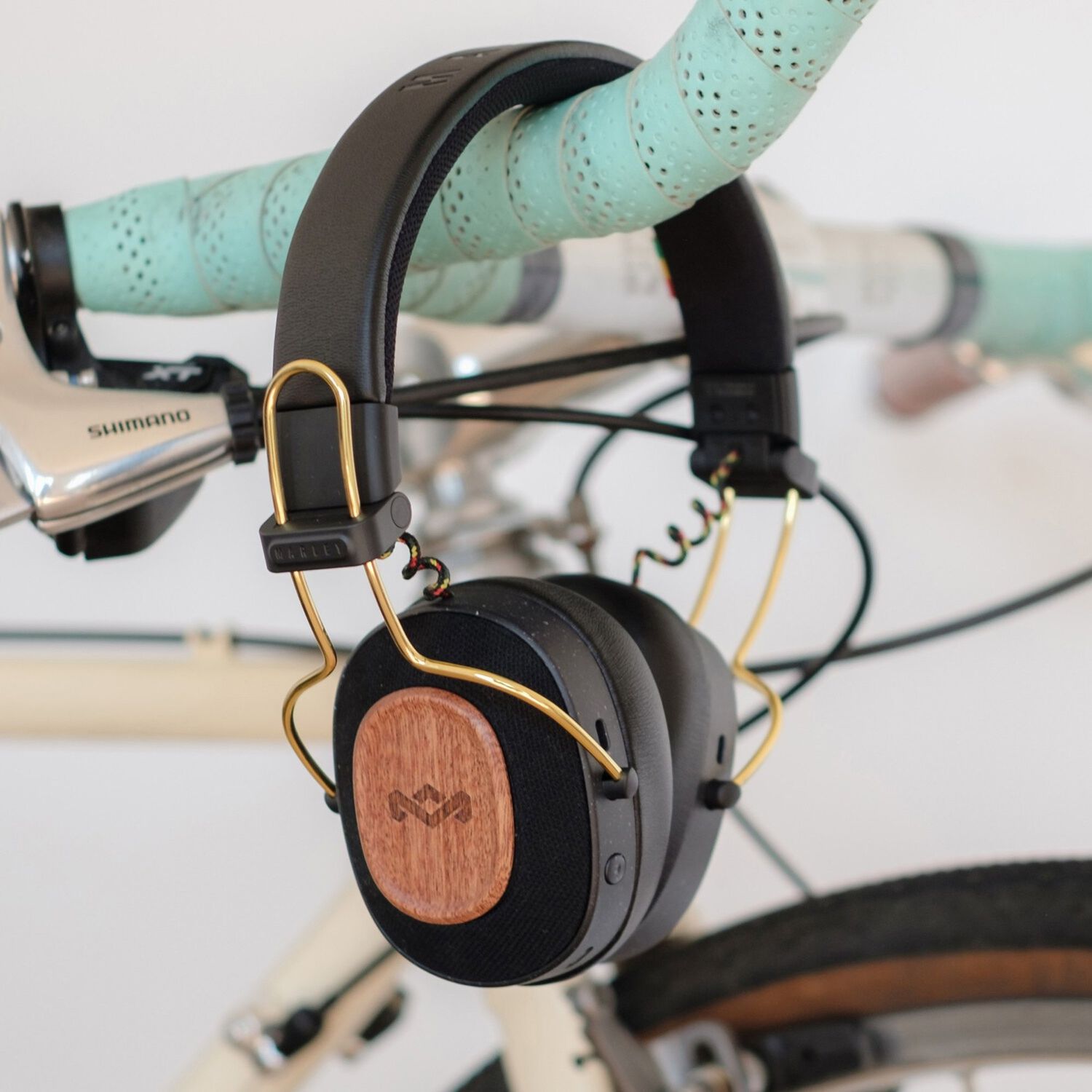 Aud&iacute;fonos Bluetooth Positive Vibration Riddim Rasta Marley image number 6.0