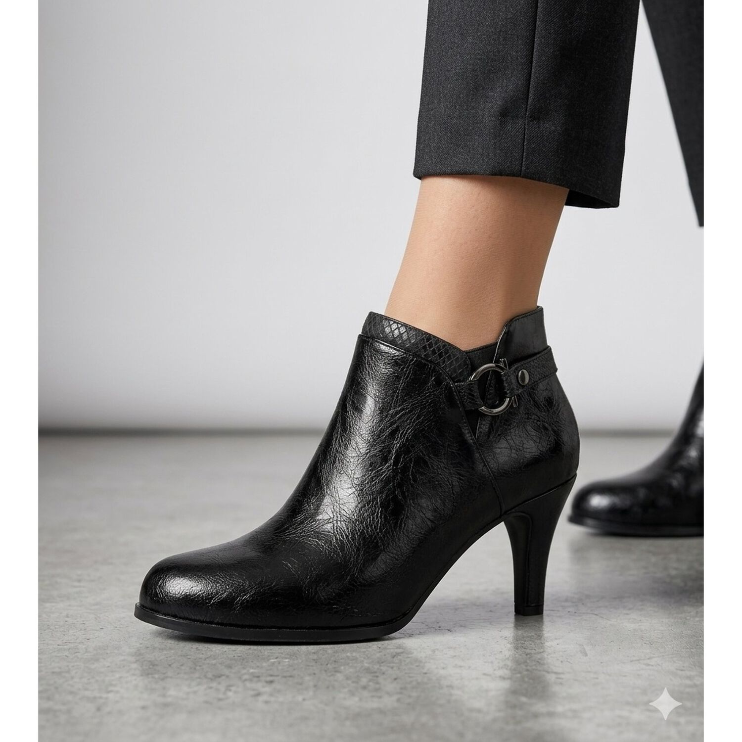Botin Lorea Negro Alquimia image number 5.0