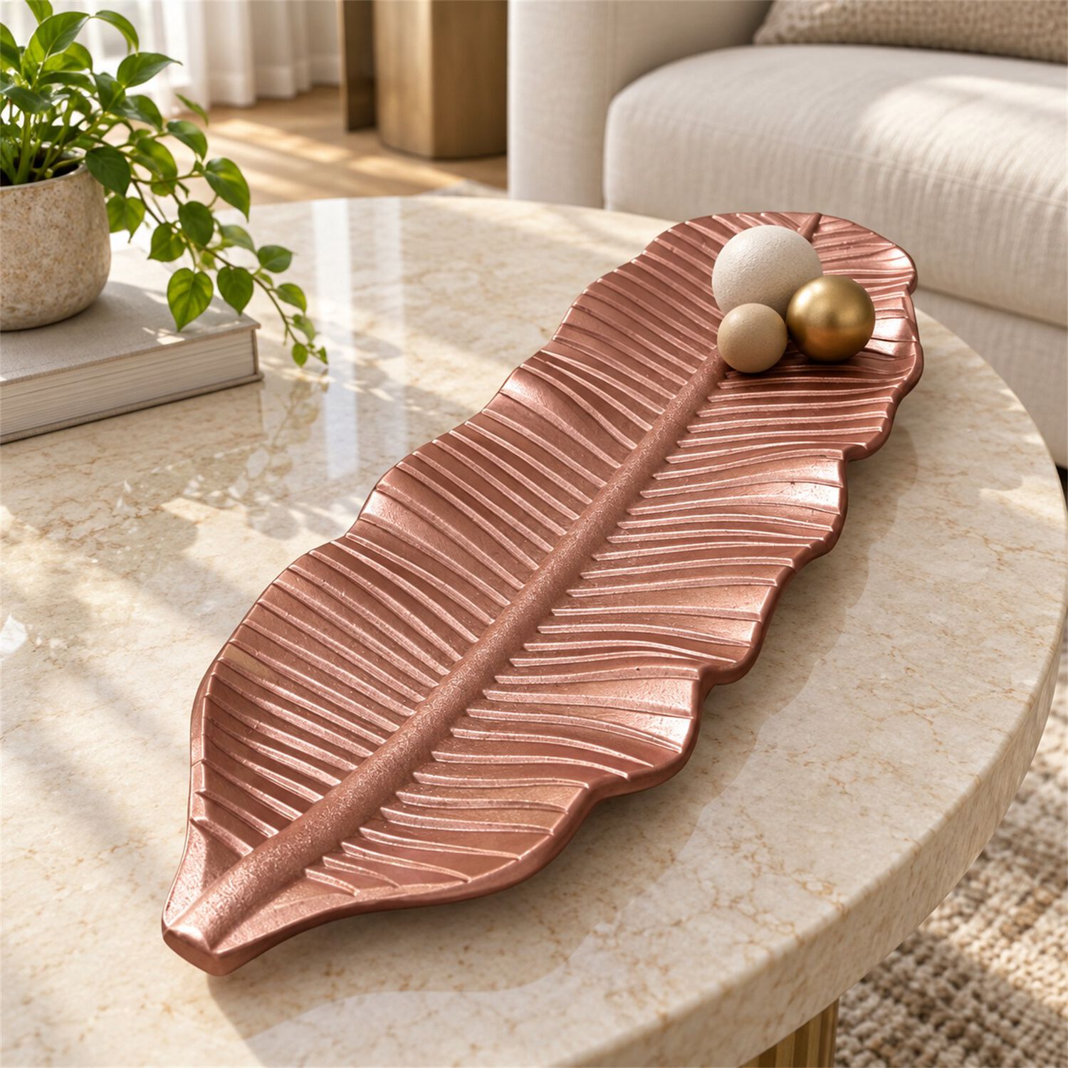Bandeja Decorativa Forma Hoja Alargada Rose Gold 47 Cm image number 0.0