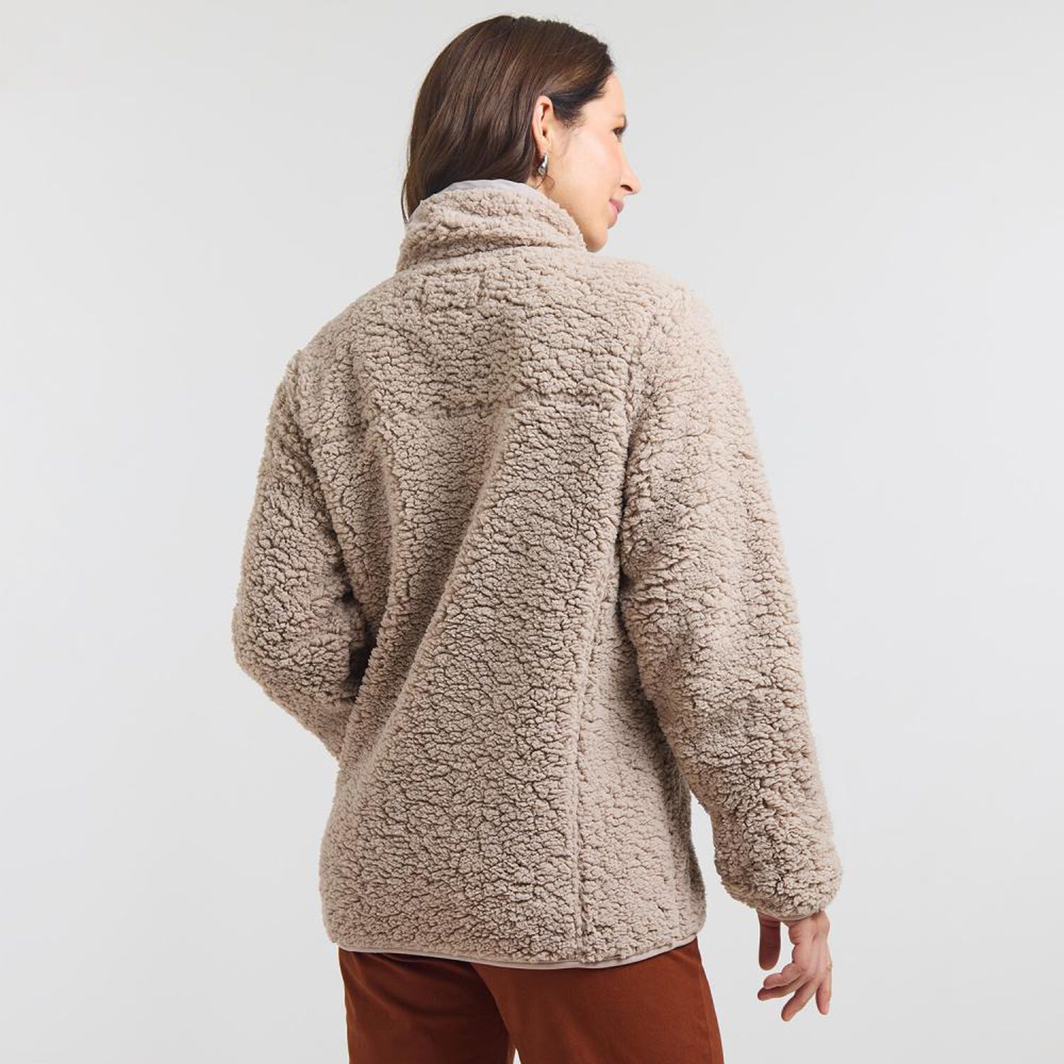 Poler&oacute;n Sherpa Regular Cuello Alto Medio Cierre Mujer Geeps image number 3.0