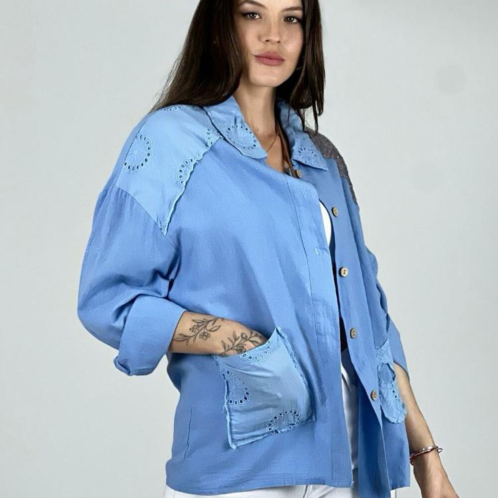 Blusa Lino Con Brillos Celeste image number 1.0