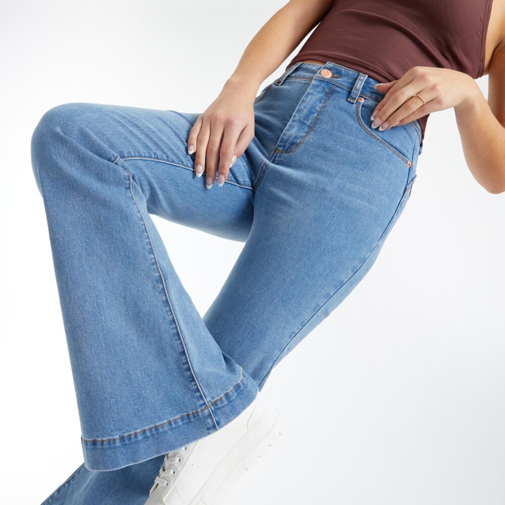 Jeans Tiro Alto Flare Mujer Freedom image number 4.0