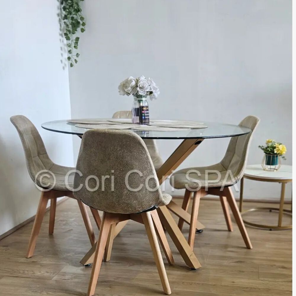 Comedor Warwick 120cm + 4 Sillas Capitonne Ecocuero Vintage Beige image number 1.0