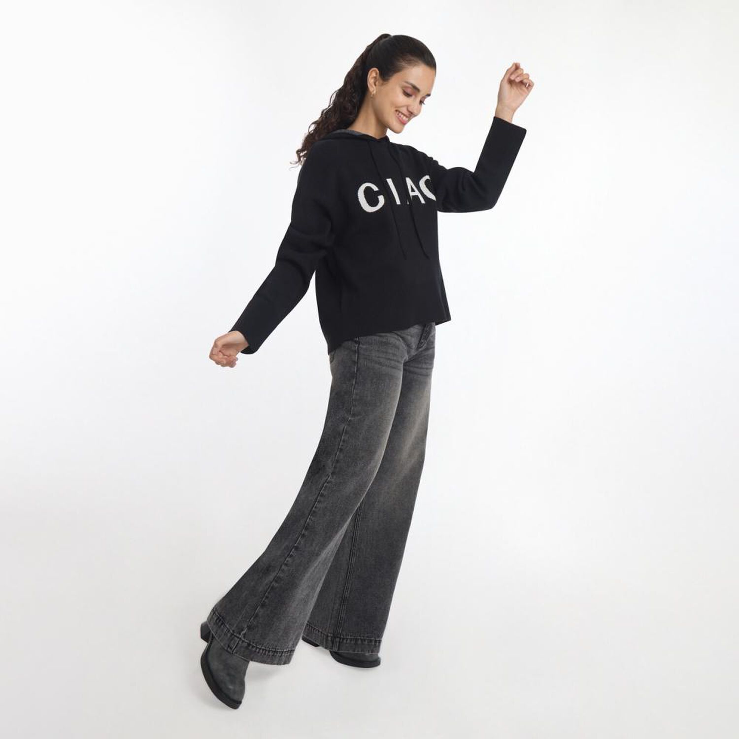 Sweater Jacquard Manga Larga Cuello Redondo Con Capucha Mujer Freedom image number 1.0