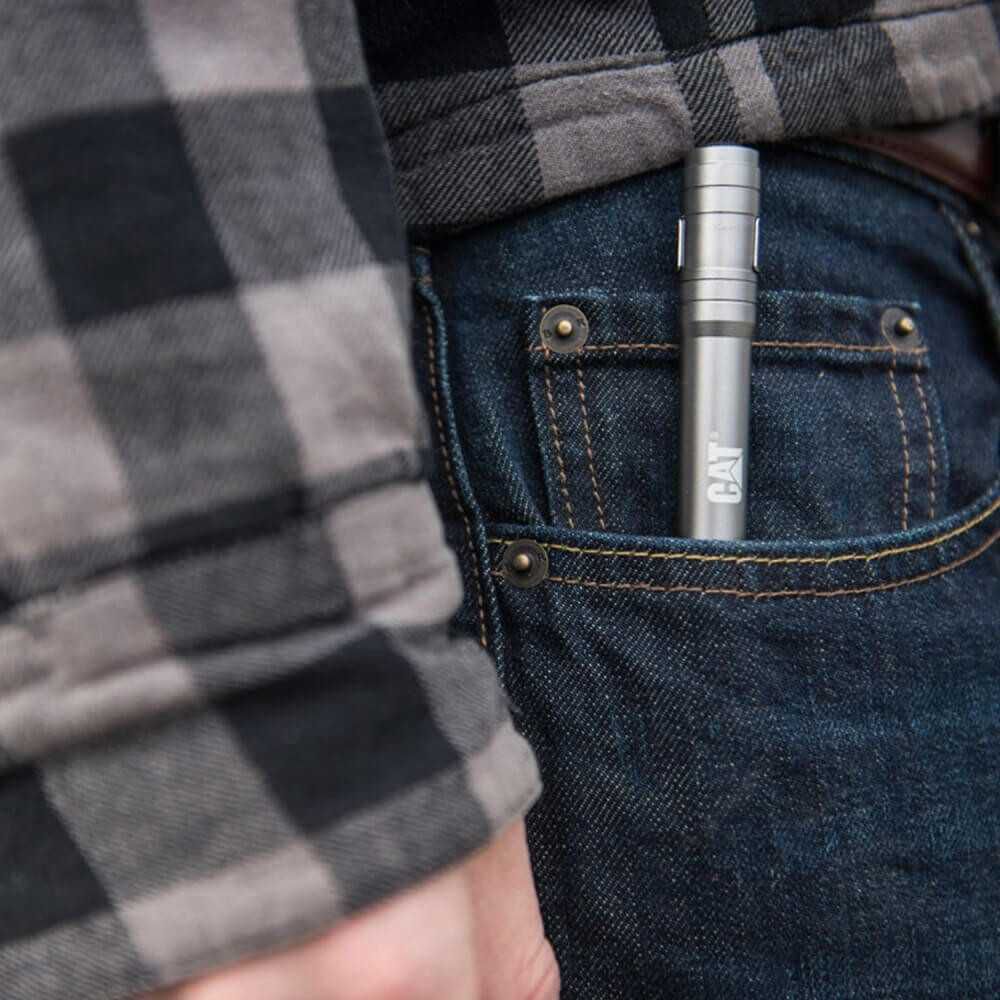 Linterna Led De Bolsillo Cat Ct2210 Lumenes 100 image number 2.0