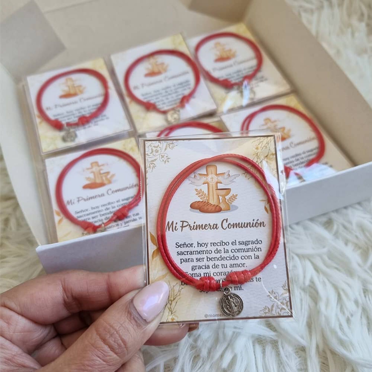 Recuerdos Primera Comunion Encintados 12 Pulseras + Tarjetas image number 1.0