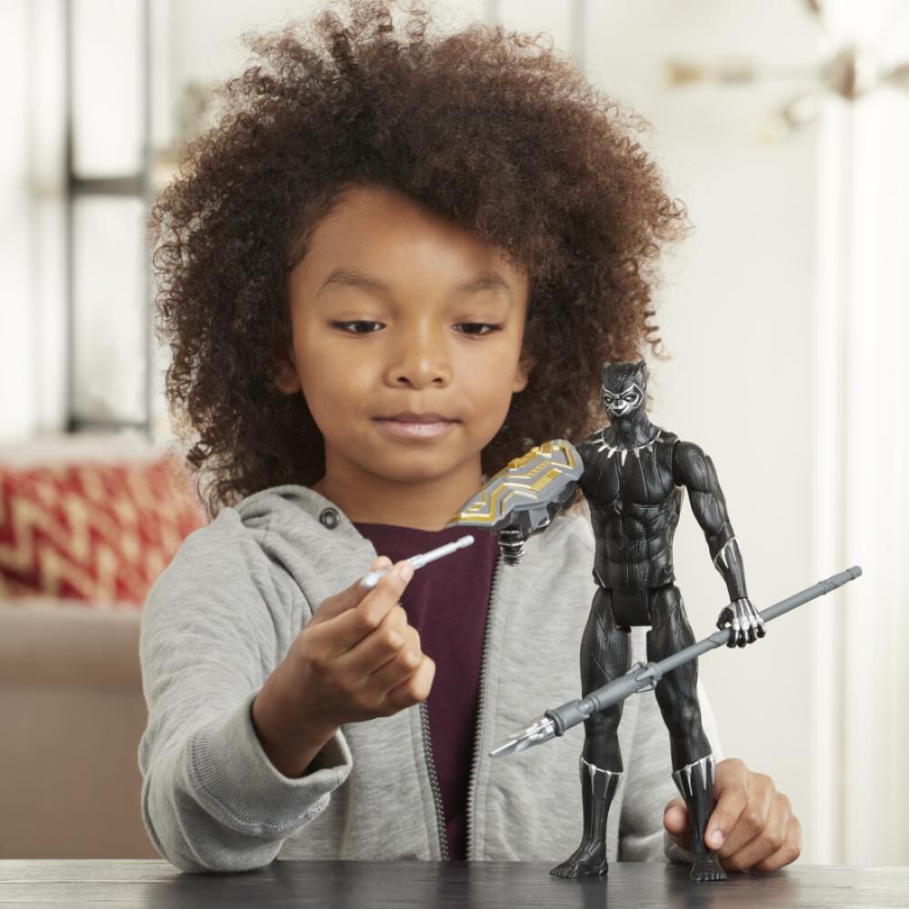 Figura De Accion Avenger Blast Gear Titan Black Panther image number 4.0