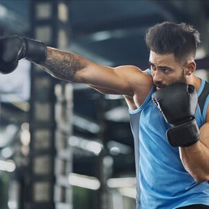 Guantes De Boxeo Atletis 16 Oz Negro