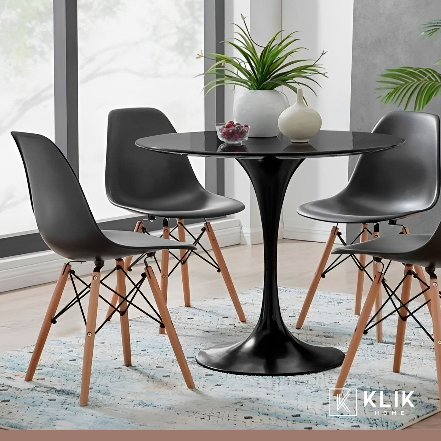 Comedor Mesa Tulip Negra - 4 Sillas Eames Negras image number 7.0
